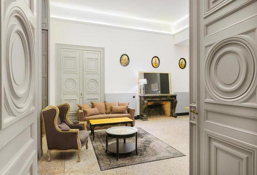 آپارتمان سوپریور 1 خوابه, Appart City Collection Nîmes Arènes