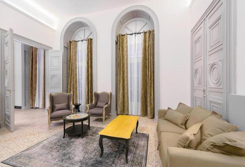 آپارتمان سوپریور 1 خوابه, Appart City Collection Nîmes Arènes