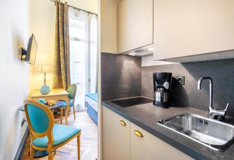 آپارتمان سوپریور 1 خوابه, Appart City Collection Nîmes Arènes