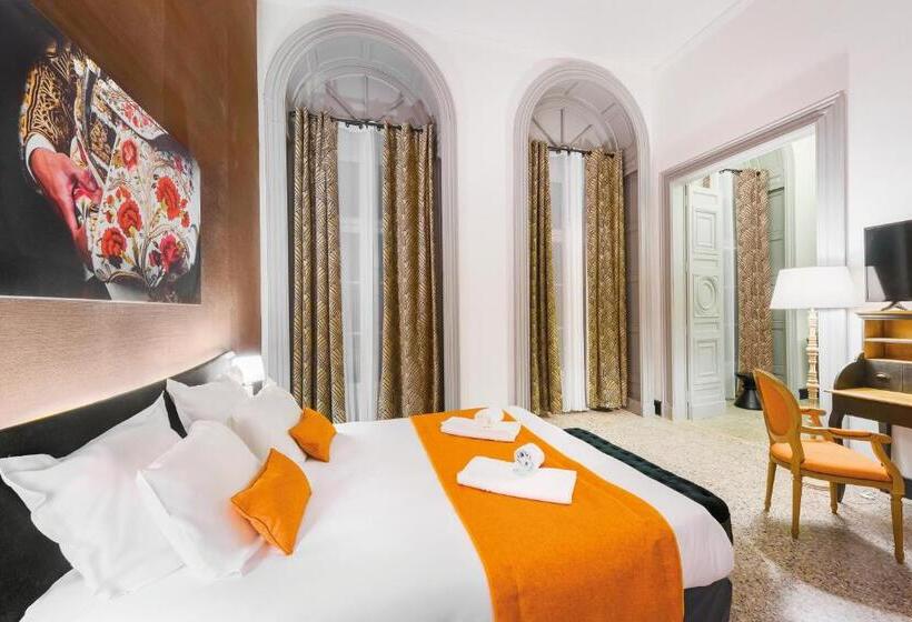 آپارتمان سوپریور 1 خوابه, Appart City Collection Nîmes Arènes