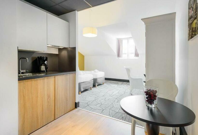 استودیوی استاندارد, Appart City Collection Nîmes Arènes