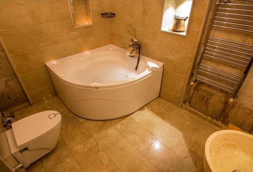 ジュニアスイート, Caldera Cave Hotel & Restaurant