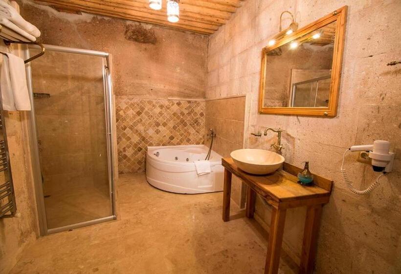 デラックススイート, Caldera Cave Hotel & Restaurant