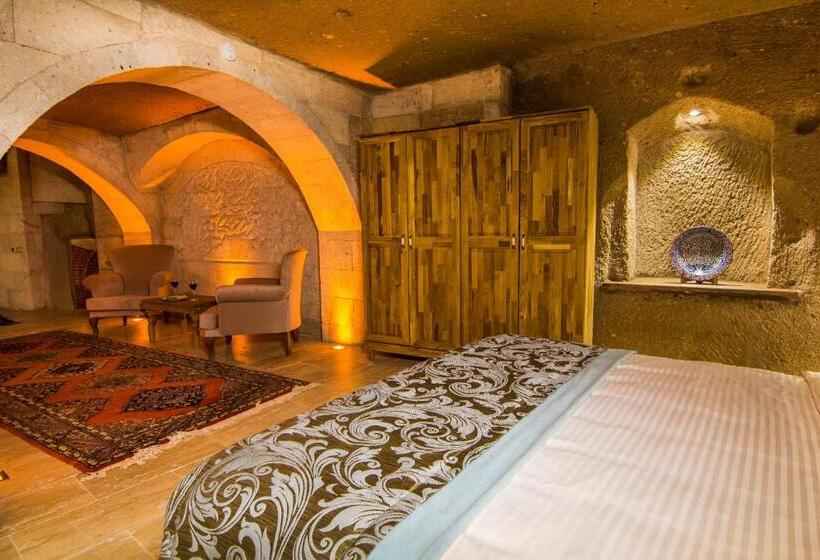 ジュニアスイート, Caldera Cave Hotel & Restaurant