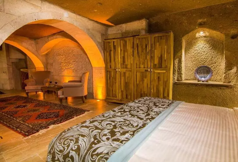 ジュニアスイート, Caldera Cave Hotel & Restaurant