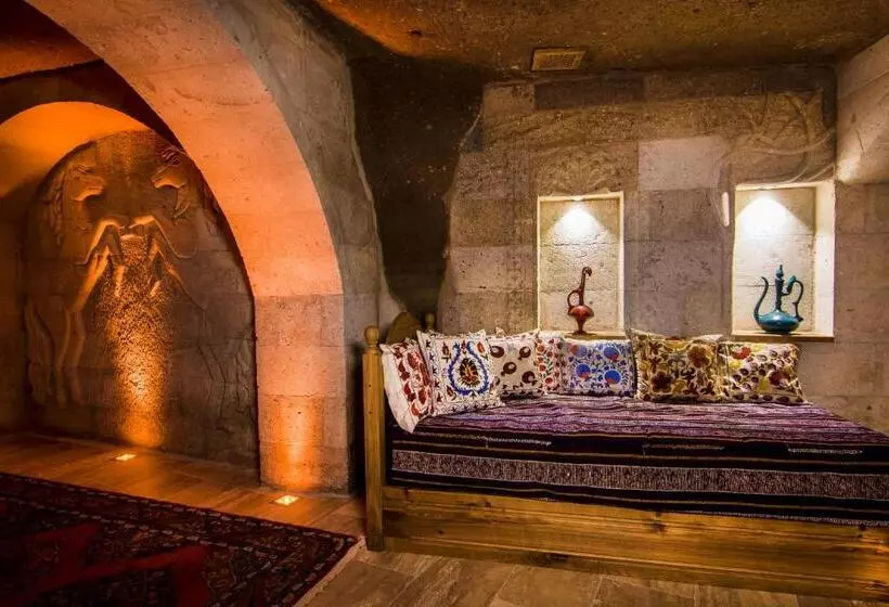 ジュニアスイート, Caldera Cave Hotel & Restaurant