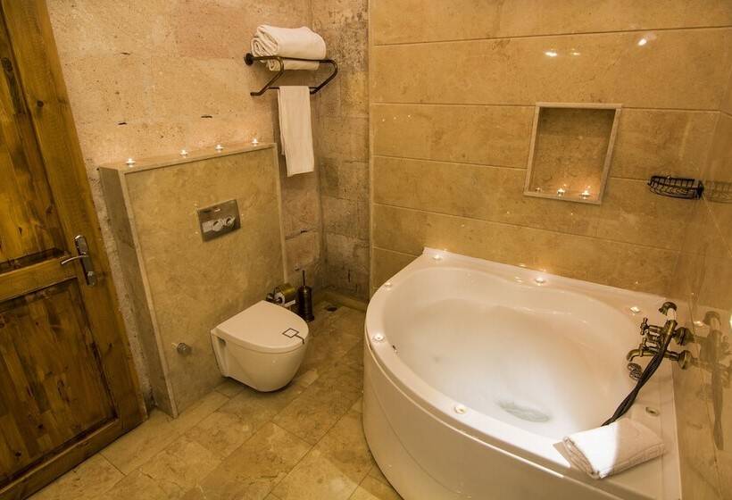 スタンダードルーム, Caldera Cave Hotel & Restaurant