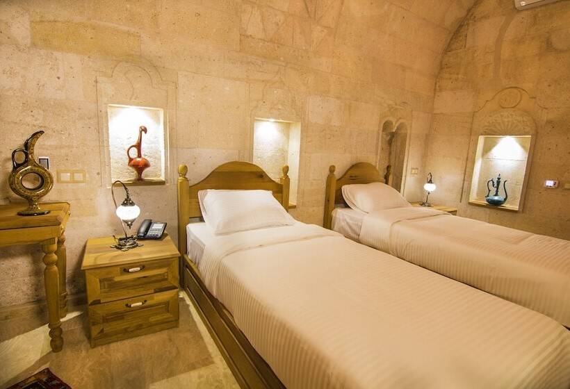 スタンダードルーム, Caldera Cave Hotel & Restaurant