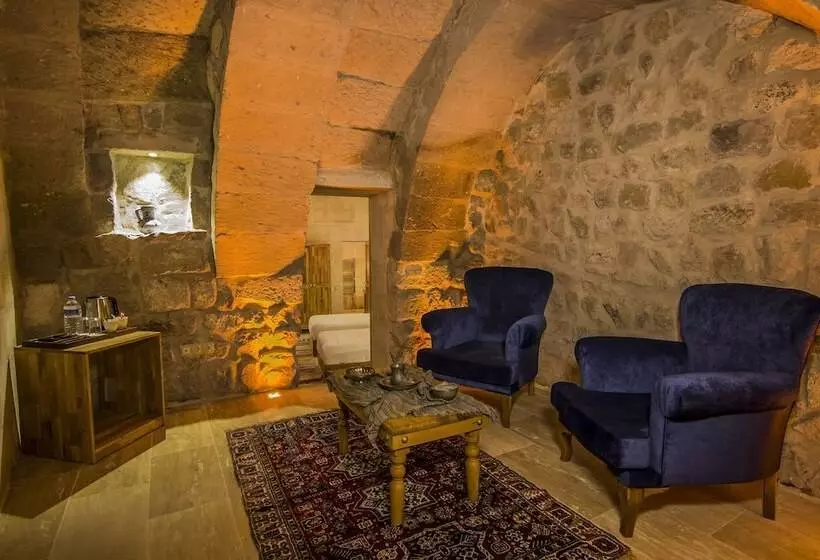 スタンダードルーム, Caldera Cave Hotel & Restaurant
