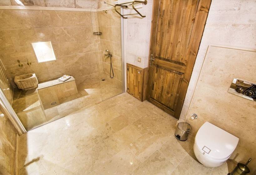 キングサイズベッドのスイートルーム, Caldera Cave Hotel & Restaurant