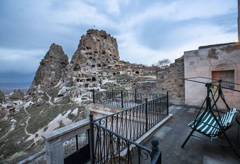 キングサイズベッドのスイートルーム, Caldera Cave Hotel & Restaurant