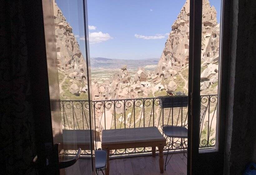 スタンダードルーム, Caldera Cave Hotel & Restaurant