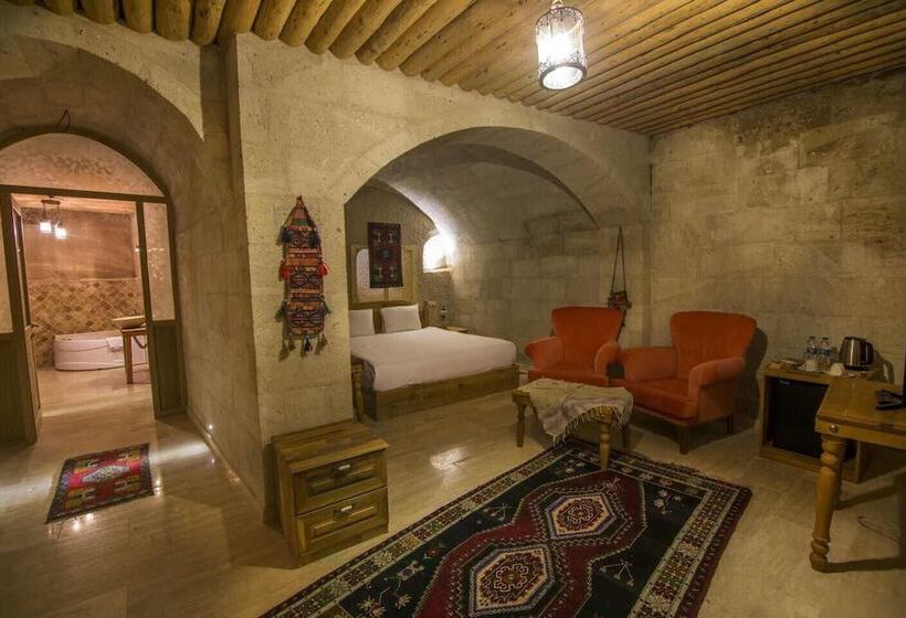 Люкс Повышенной Комфортности, Caldera Cave Hotel & Restaurant