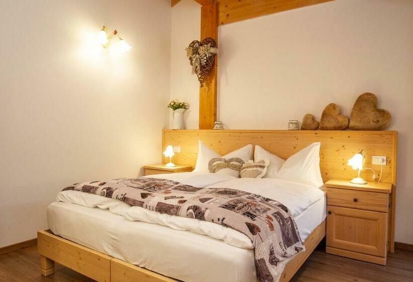 חדר סטנדרט, Chalet Giasenei