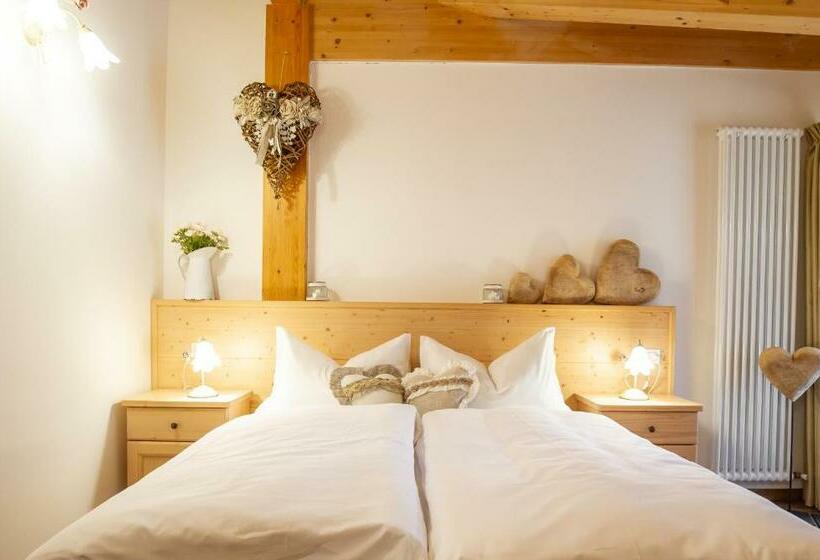 חדר סטנדרט, Chalet Giasenei