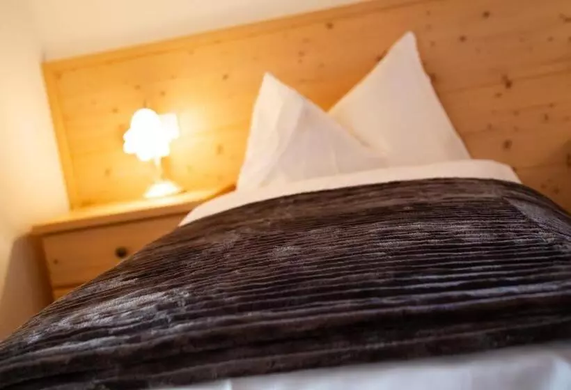 スイート（家族用）, Chalet Giasenei