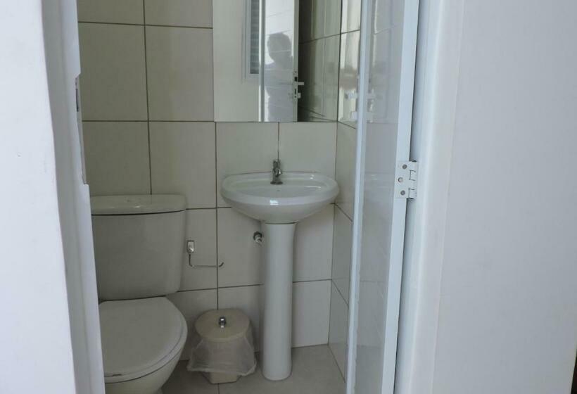 اتاق سوپریور, Consulado Praia