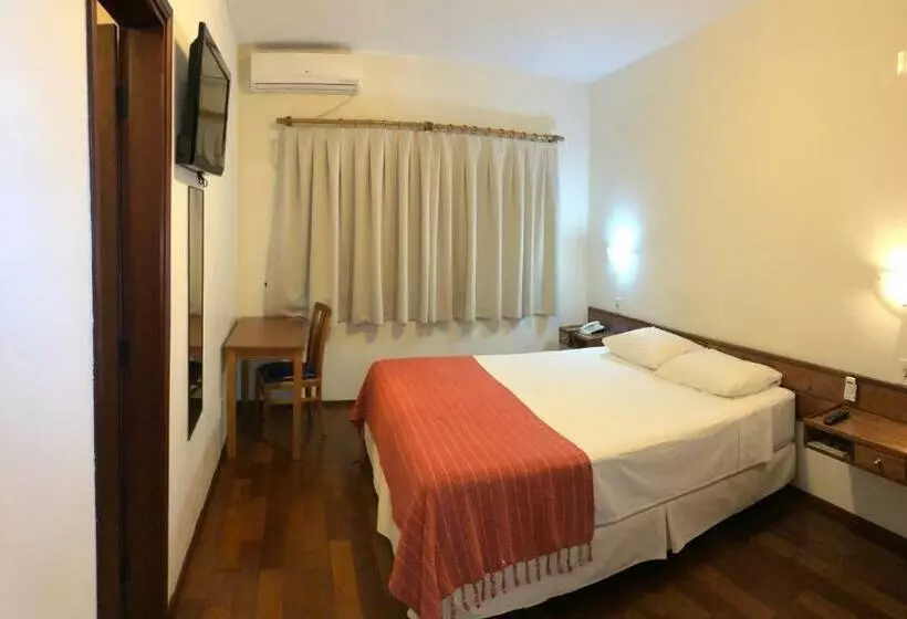 Deluxe-huone, Giordano Centro