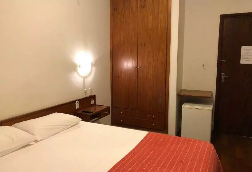 Deluxe-huone, Giordano Centro