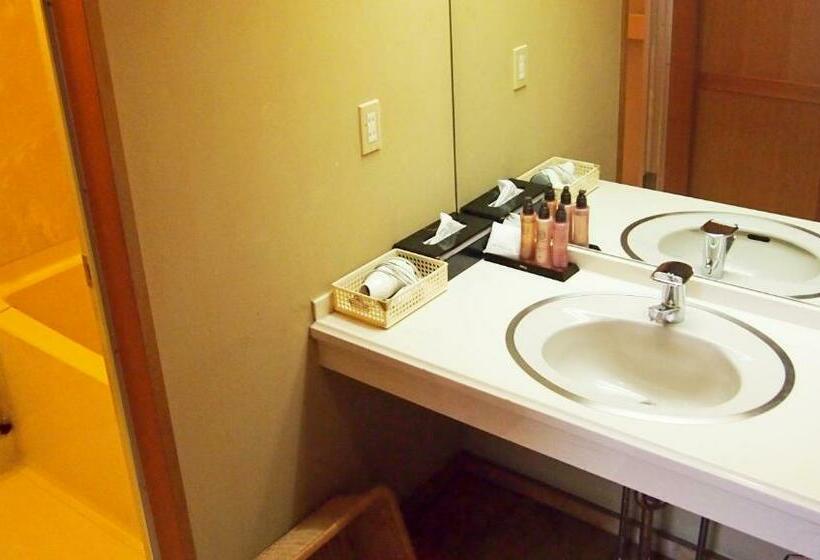 اتاق سوپریور, Isawa View