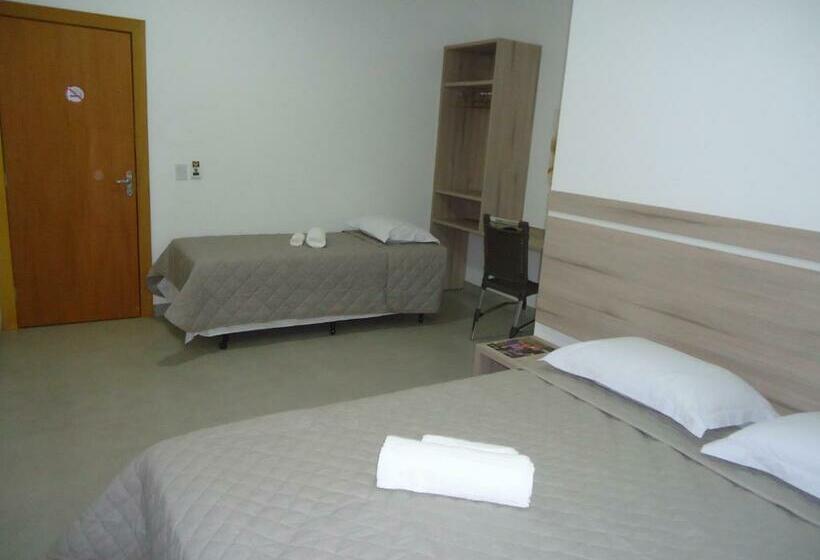 Pokój Standard Jednoosobowy, Jequitibá