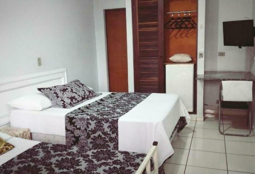 ファミリールーム, Pluma Hotel Cidade