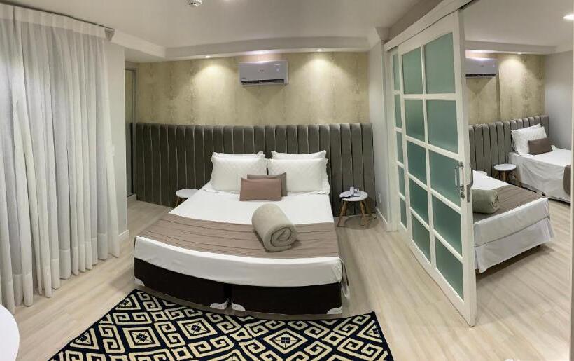 جناح عائلي, Rouxinol