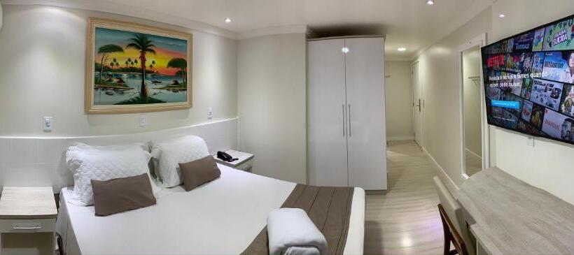 جناح عائلي, Rouxinol