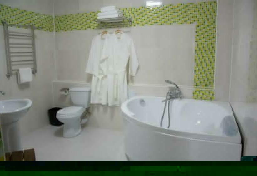 Family Suite, Uyutnyy Dom