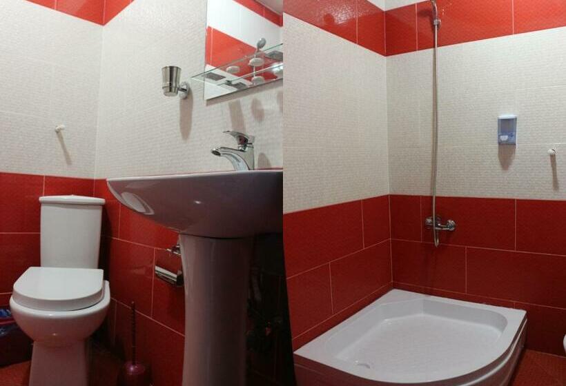 اتاق استاندارد, Vakhtanguri