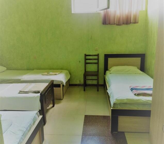 Economy Quadruple Room, Vakhtanguri