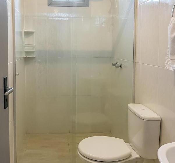 高级三人间, Voa Pousada Brisa