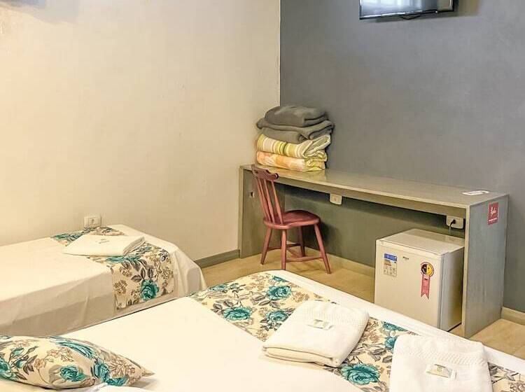 高级三人间, Voa Pousada Brisa