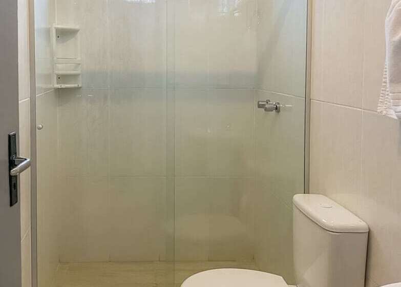 高级三人间, Voa Pousada Brisa