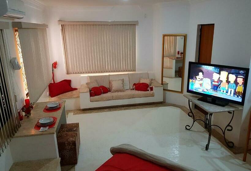 デラックスルーム, Pluma Hotel Cidade