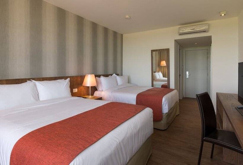 غرفة سوبيريور عائلية, Salinas Del Almiron Resort Termal