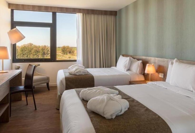 اتاق سوپریور خانوادگی, Salinas Del Almiron Resort Termal