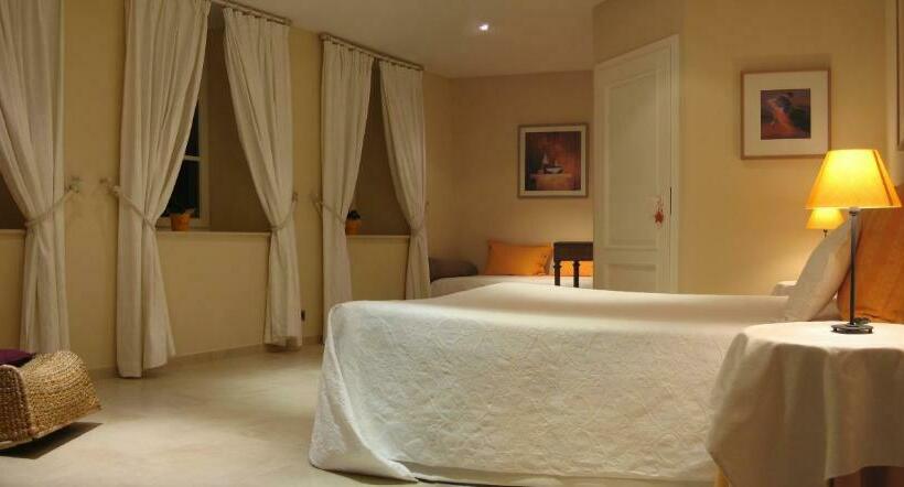 جناح سوبيريور, Domaine Des Grattières