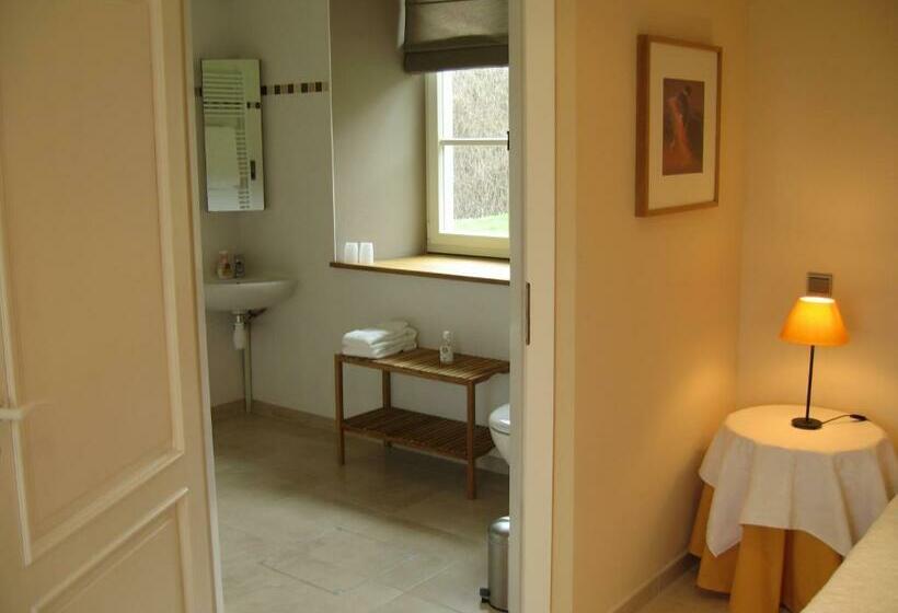 جناح سوبيريور, Domaine Des Grattières