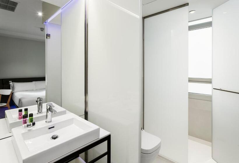 غرفة بريميوم فردية, B&b Hotel Madrid Centro Puerta Del Sol