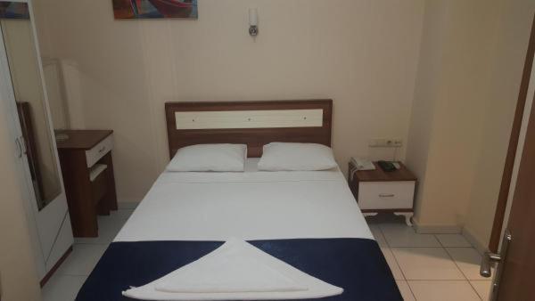 غرفة قياسية فردية, Feryıl Avm