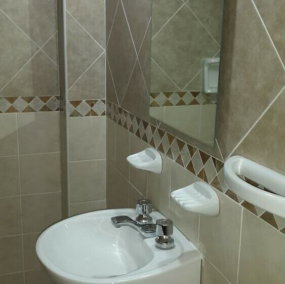 חדר סטנדרט, Geminis