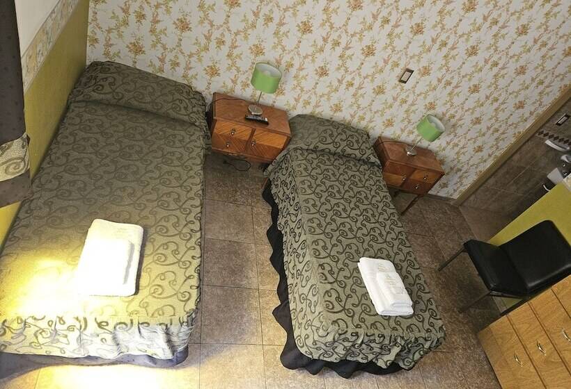 חדר סטנדרט, Geminis