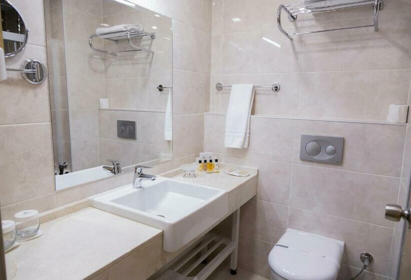 اتاق استاندارد, Grand İtimat