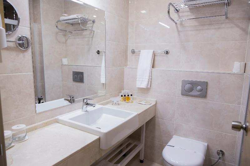 اتاق استاندارد, Grand İtimat