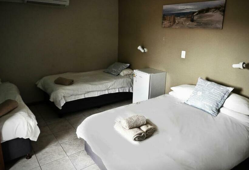 Cameră Familiară, Grunau Country