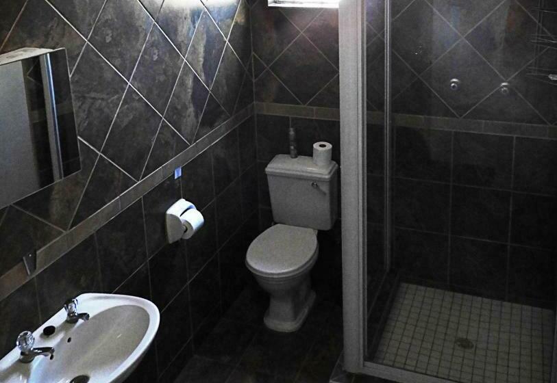 Cameră Standard, Grunau Country