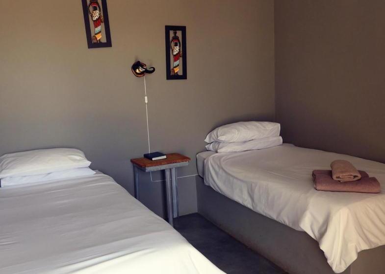 Cameră Standard, Grunau Country