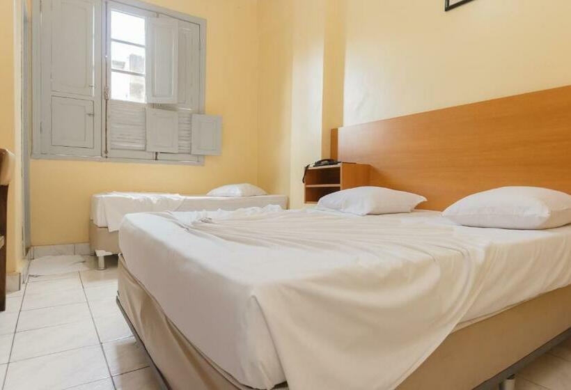 标准三人间, Guanabara