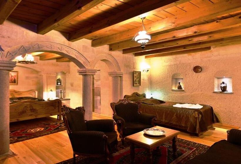 Pokój Rodzinny, Harman Cave